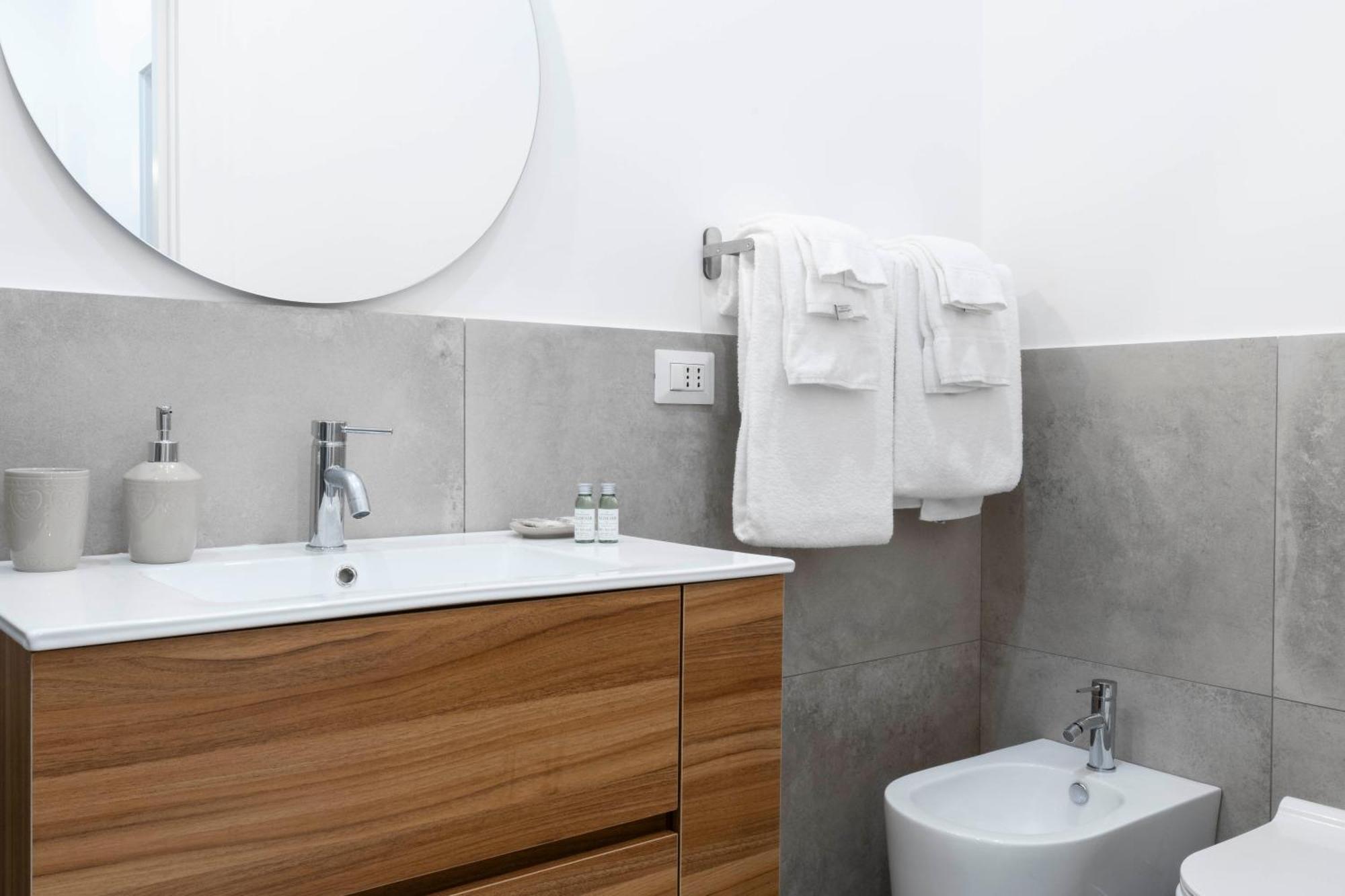 Two Bedrooms In Viale Monza Mm1 Gorla Milan